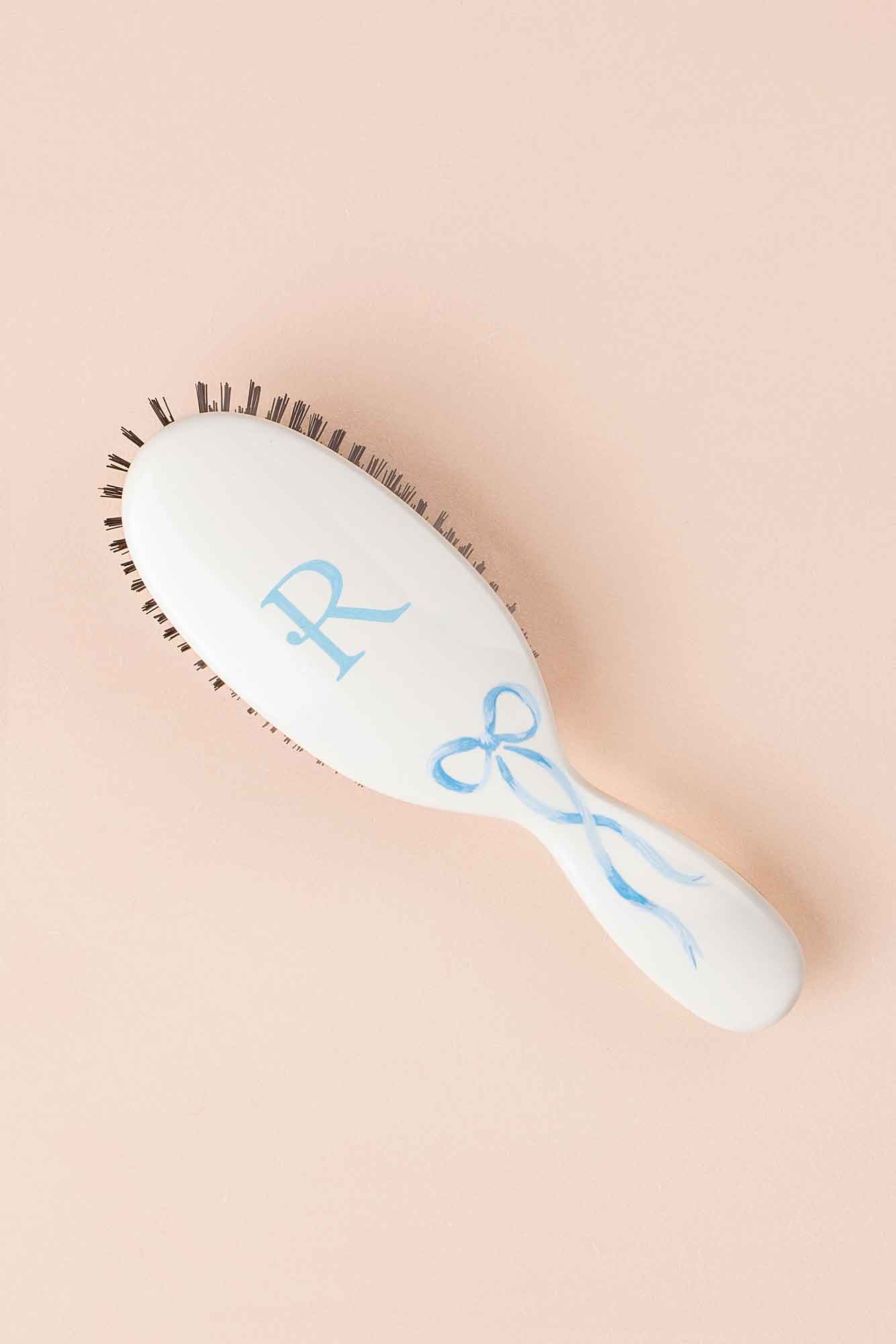 Ribbon Hairbrush