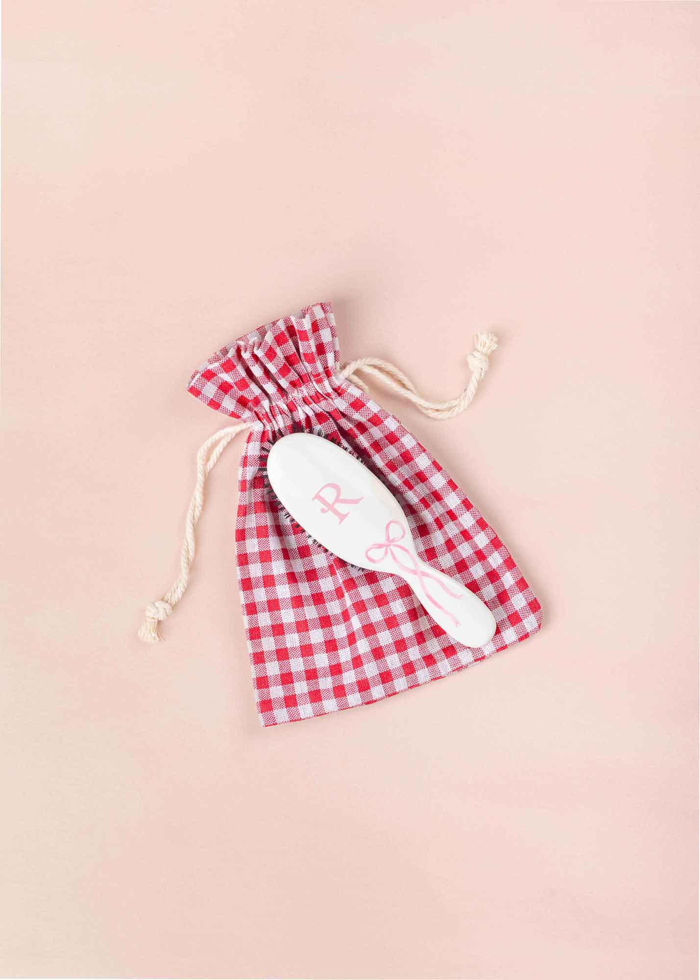 Ribbon Hairbrush