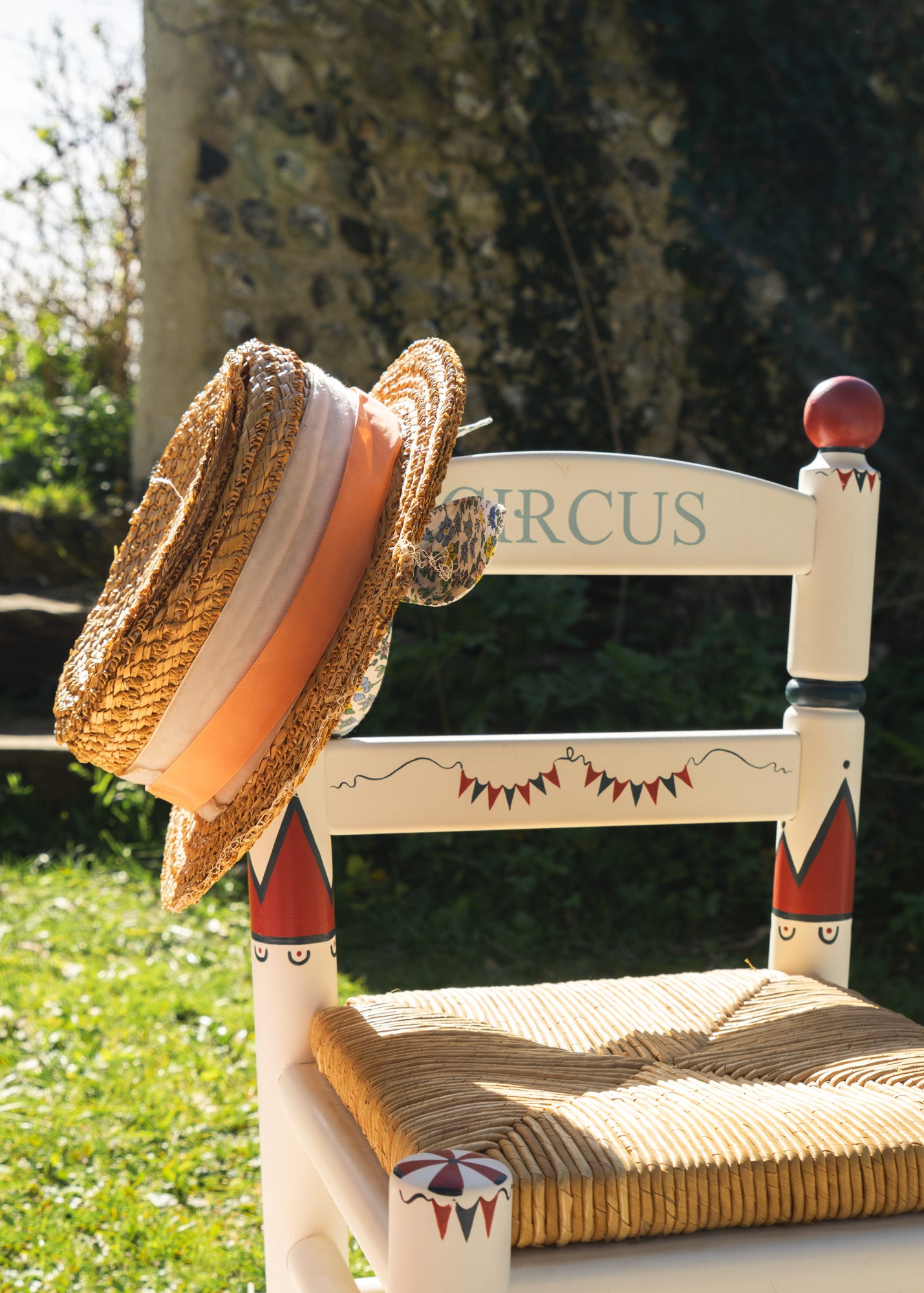 Circus chairs for children, playful, handpainted designs – Pierrot Studio