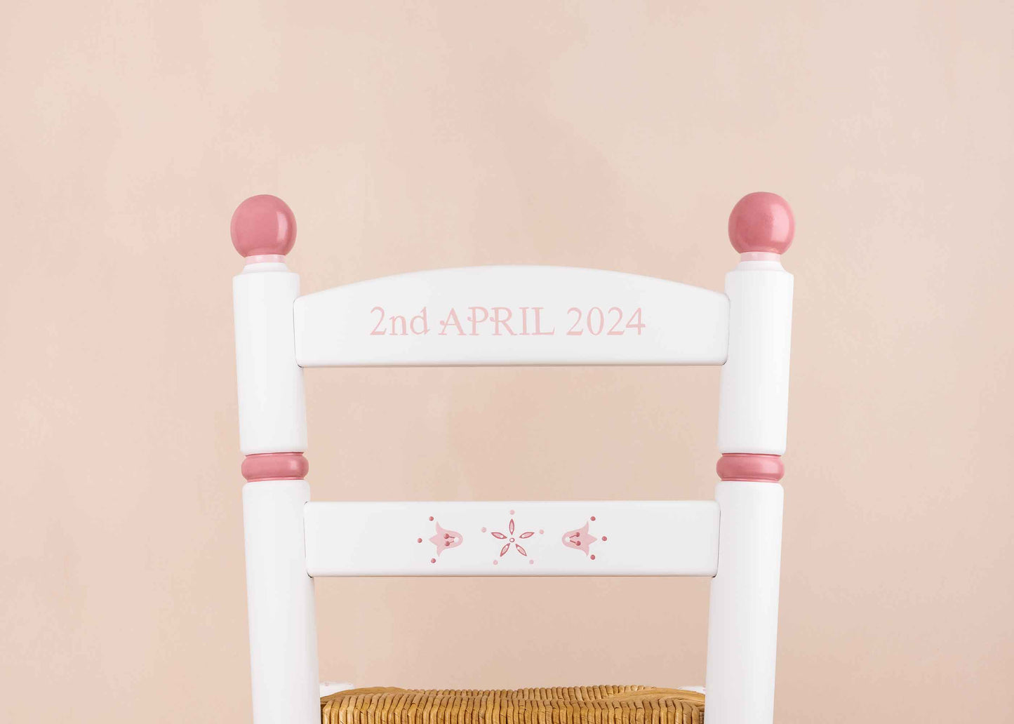 Alma Chair