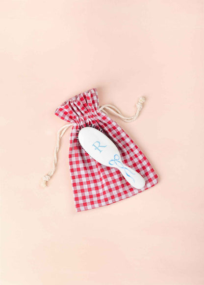 Ribbon Hairbrush
