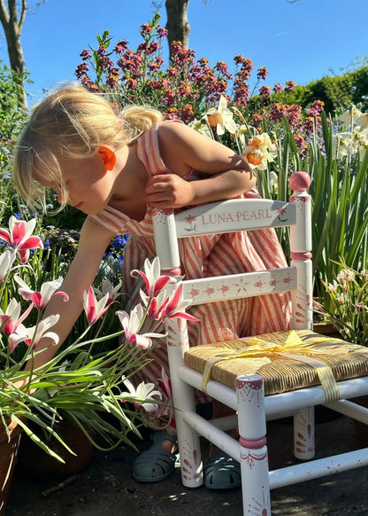 Design Your Own Frida Chair